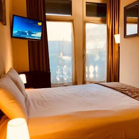 Harder Minerva ホテル